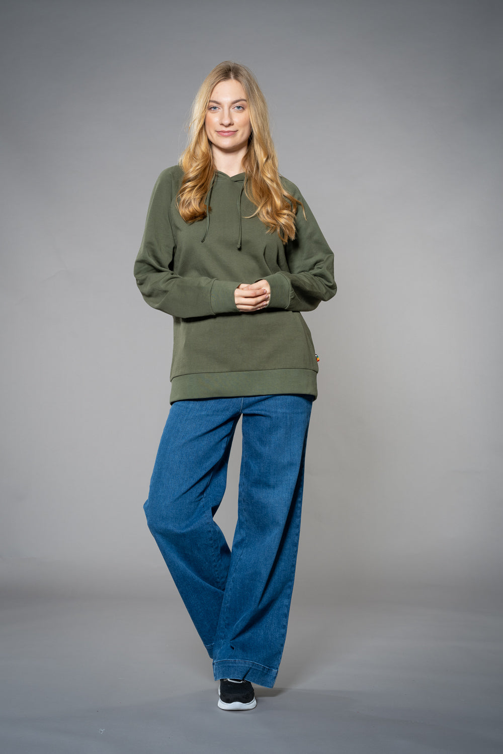 fv-Bev:erly | Hoodie