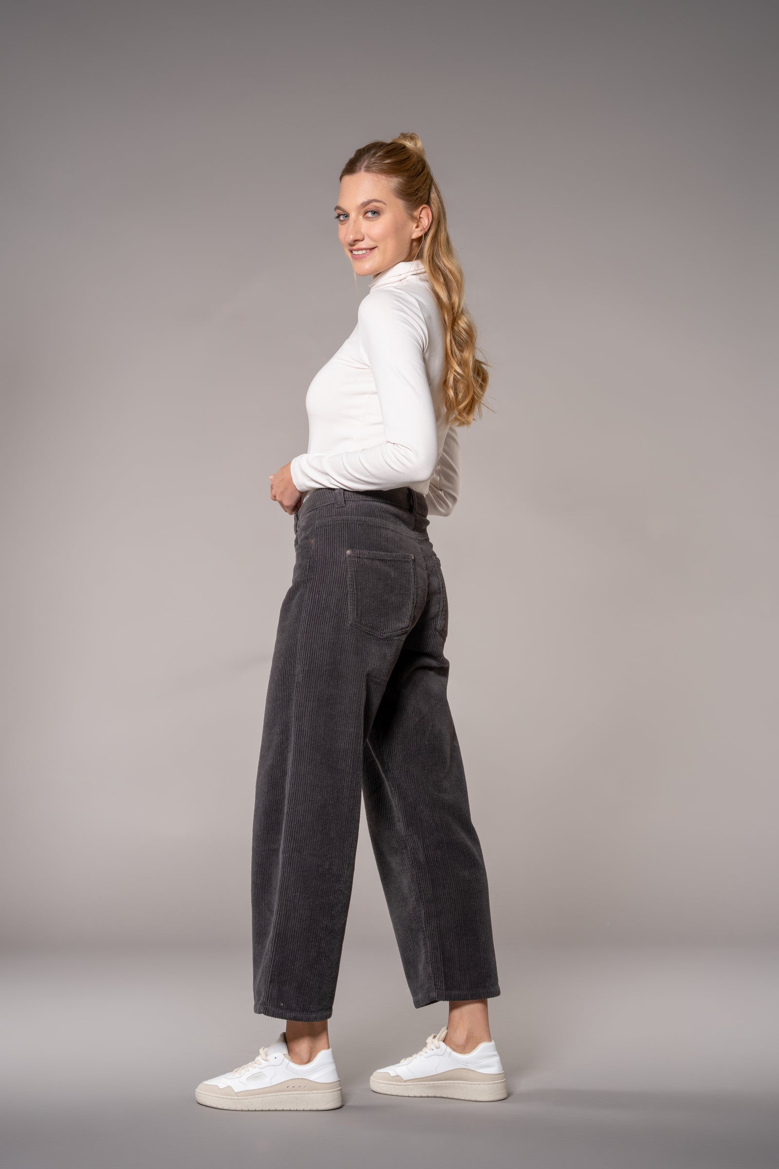 fv-Flo:ra | Wide Leg | High Waist | Ankle | Breitkord I feuervogl