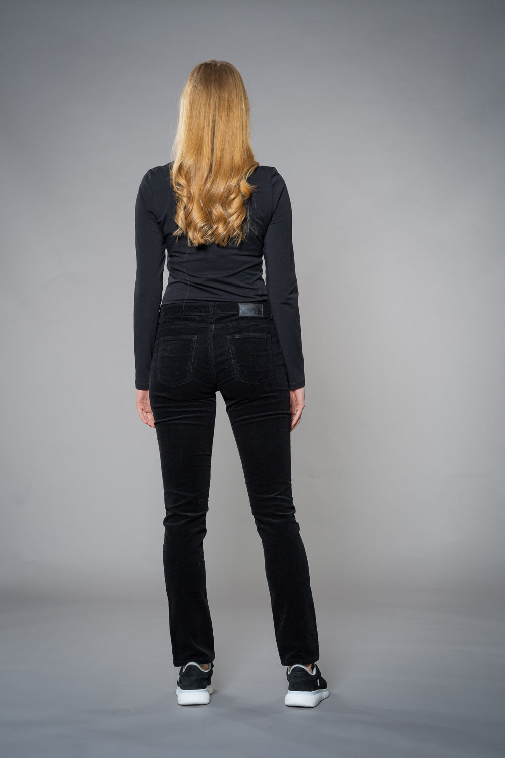 fv-Sve:nja | SlimFit | Medium Waist | Feincord