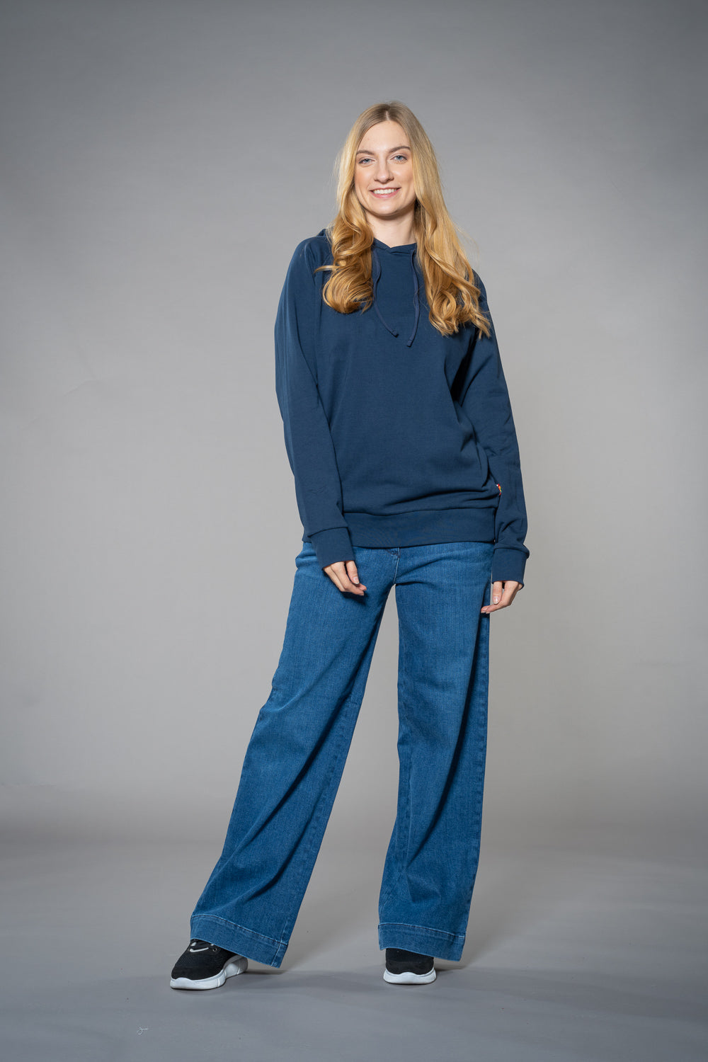 fv-Bev:erly | Hoodie