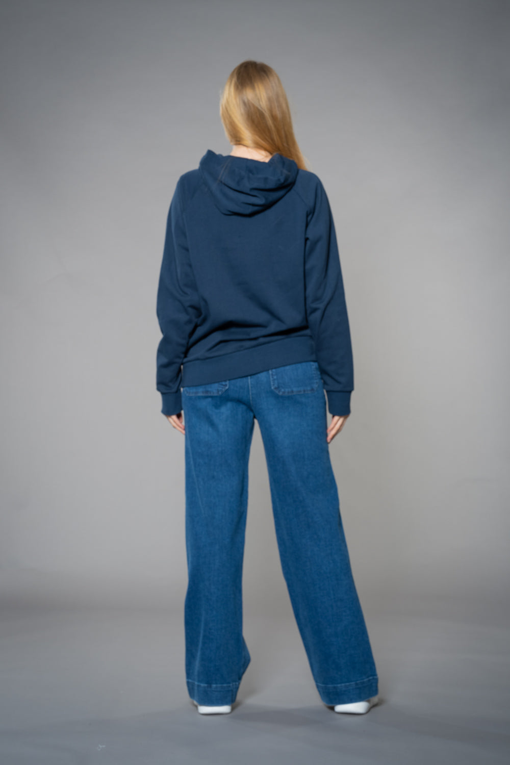 fv-Bev:erly | Hoodie