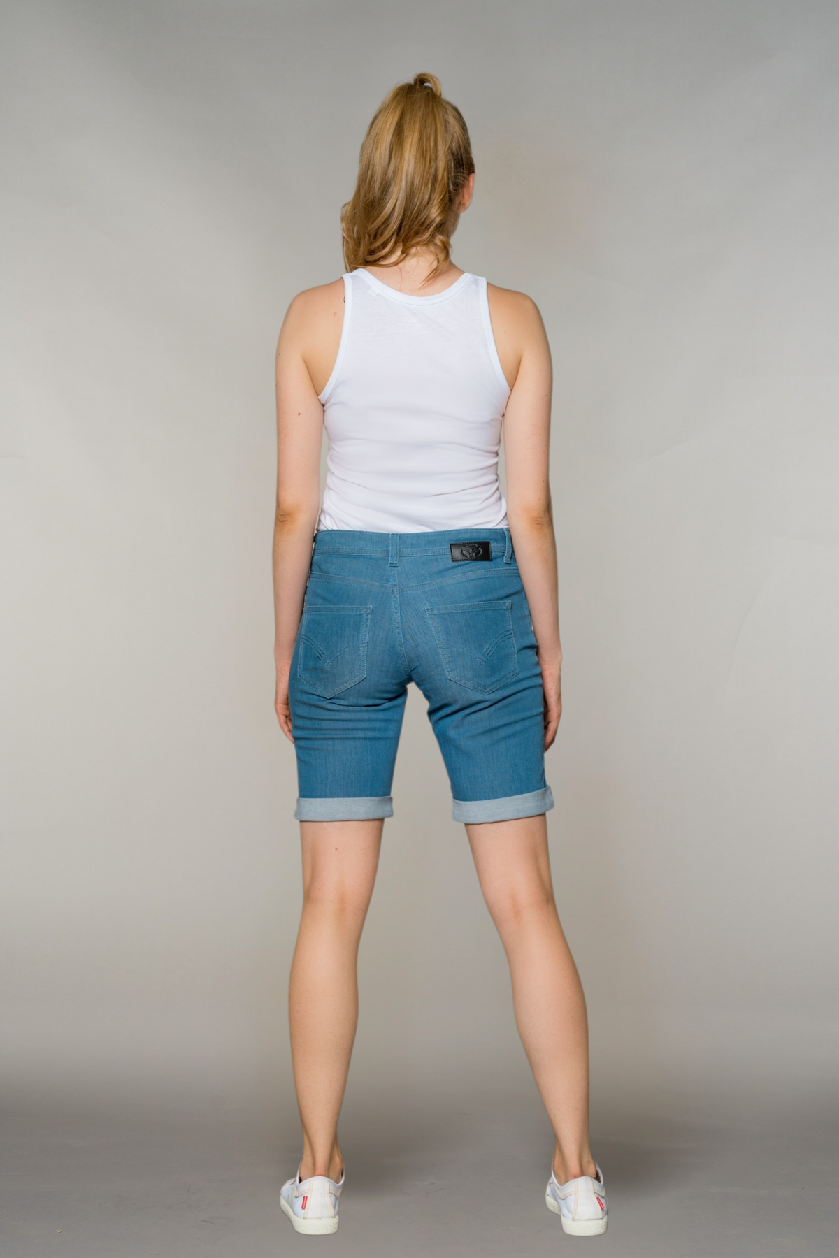 fv-Mol:ly | Bermuda | LightDenim