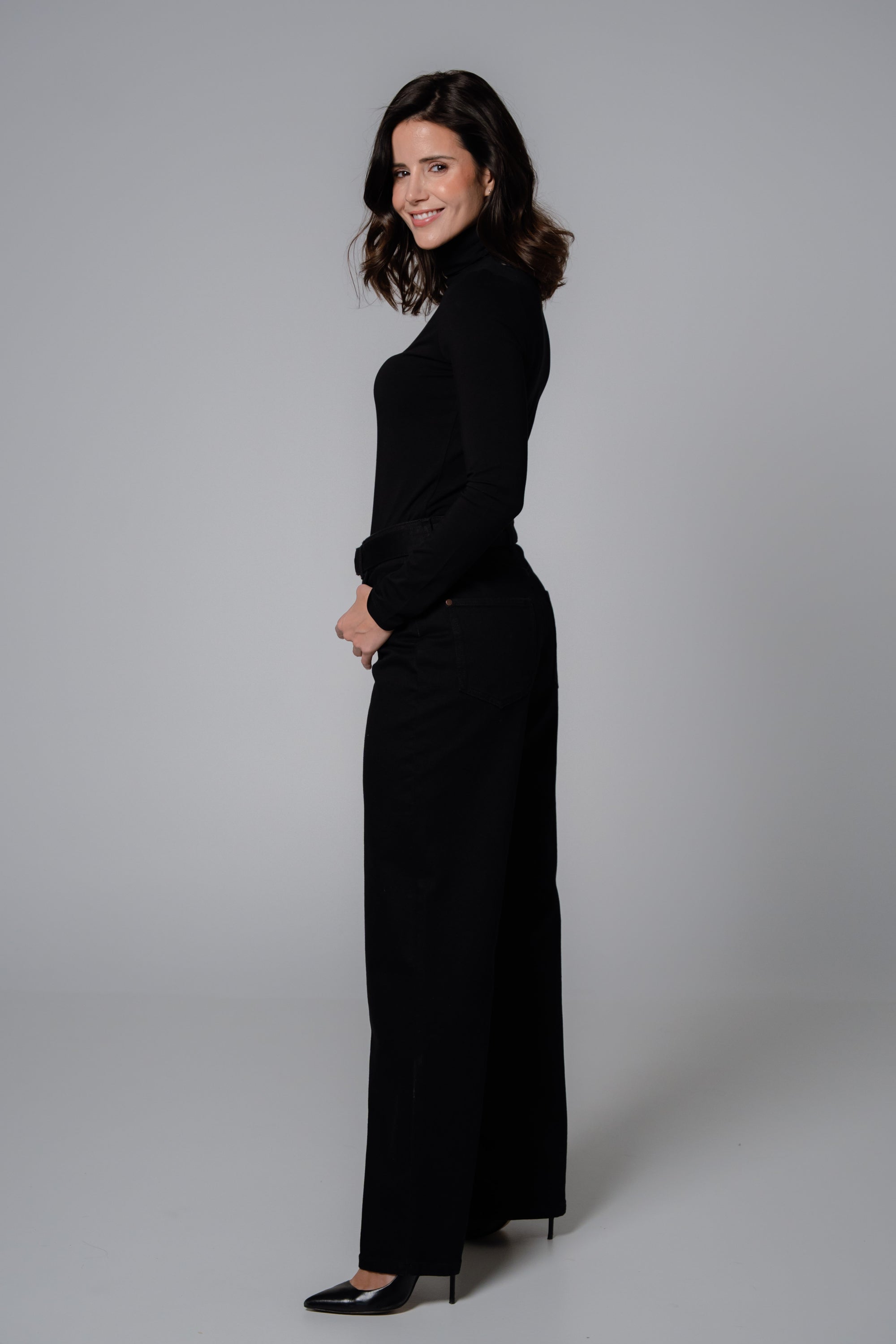 fv-Flor:ence Wide Leg | High Waist | Stay Black Denim