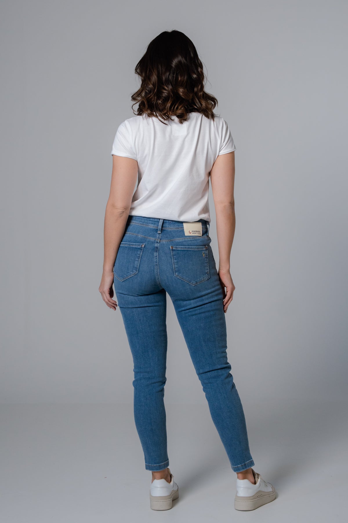fv-Lot:ta | Skinny | Medium Waist | Ankle