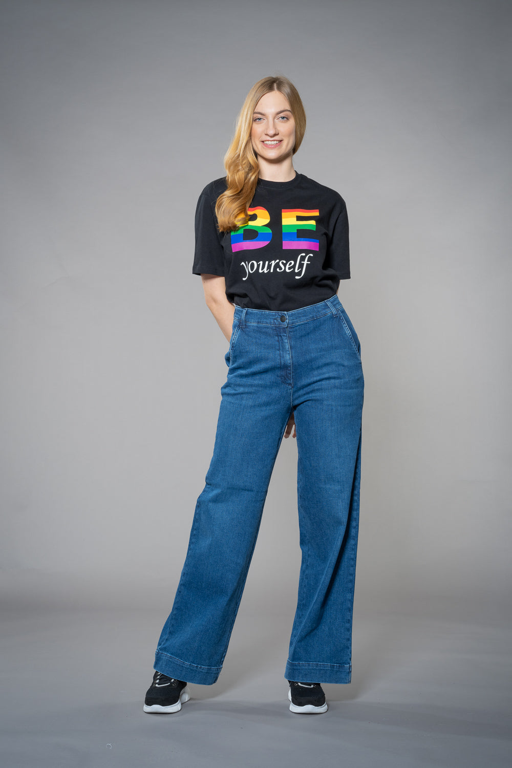 fv-Down:town | Round Neck T-Shirt | Unisex I feuervogl